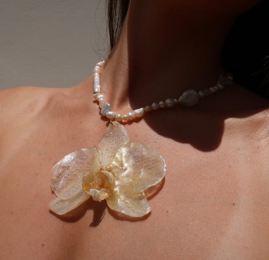"EOS" Orchid Necklace
