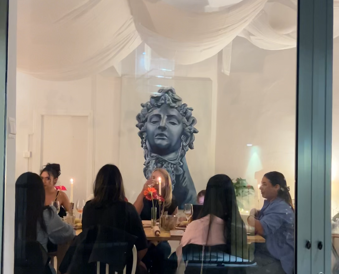 Oinos & Chroma | Wine Tasting & Tote Bag Painting Workshop